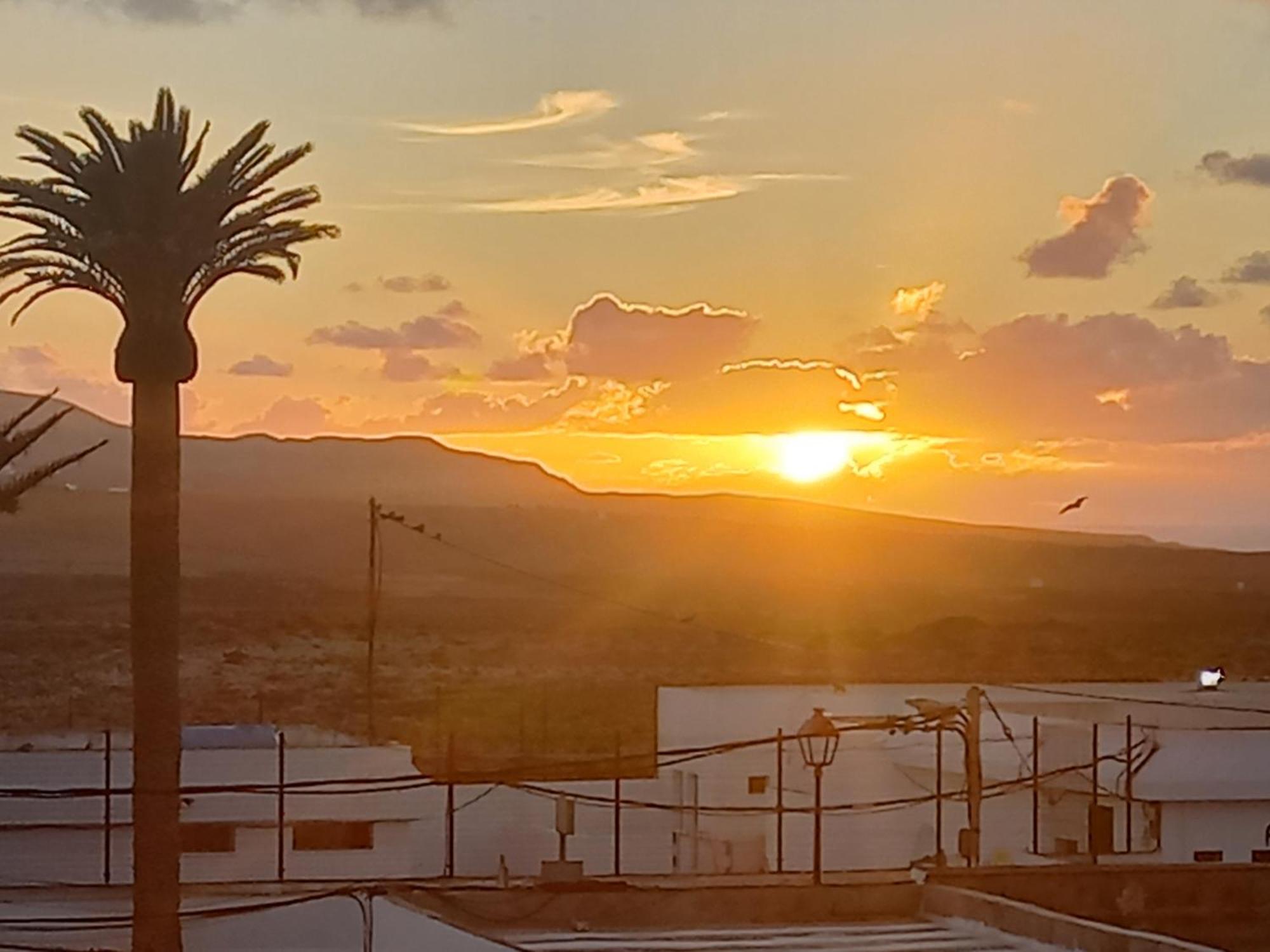 Готель Sunset House Soo Екстер'єр фото